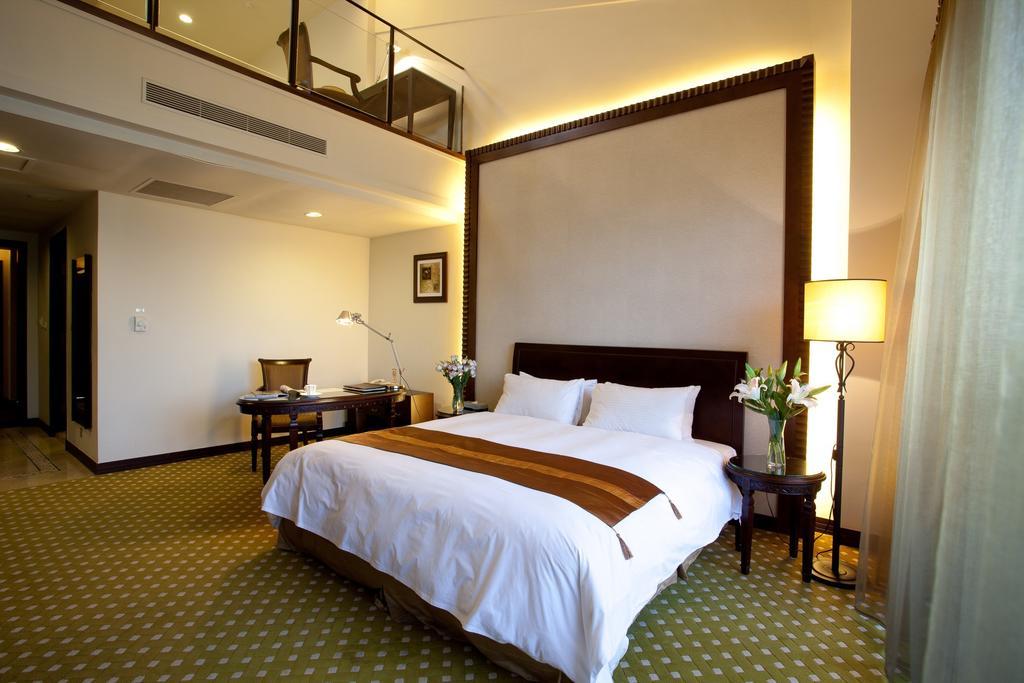 Les Hotel Tainan Exteriör bild