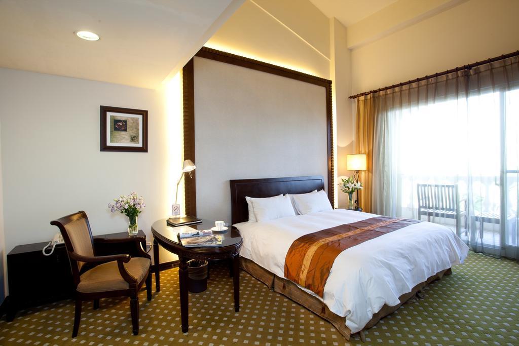 Les Hotel Tainan Exteriör bild
